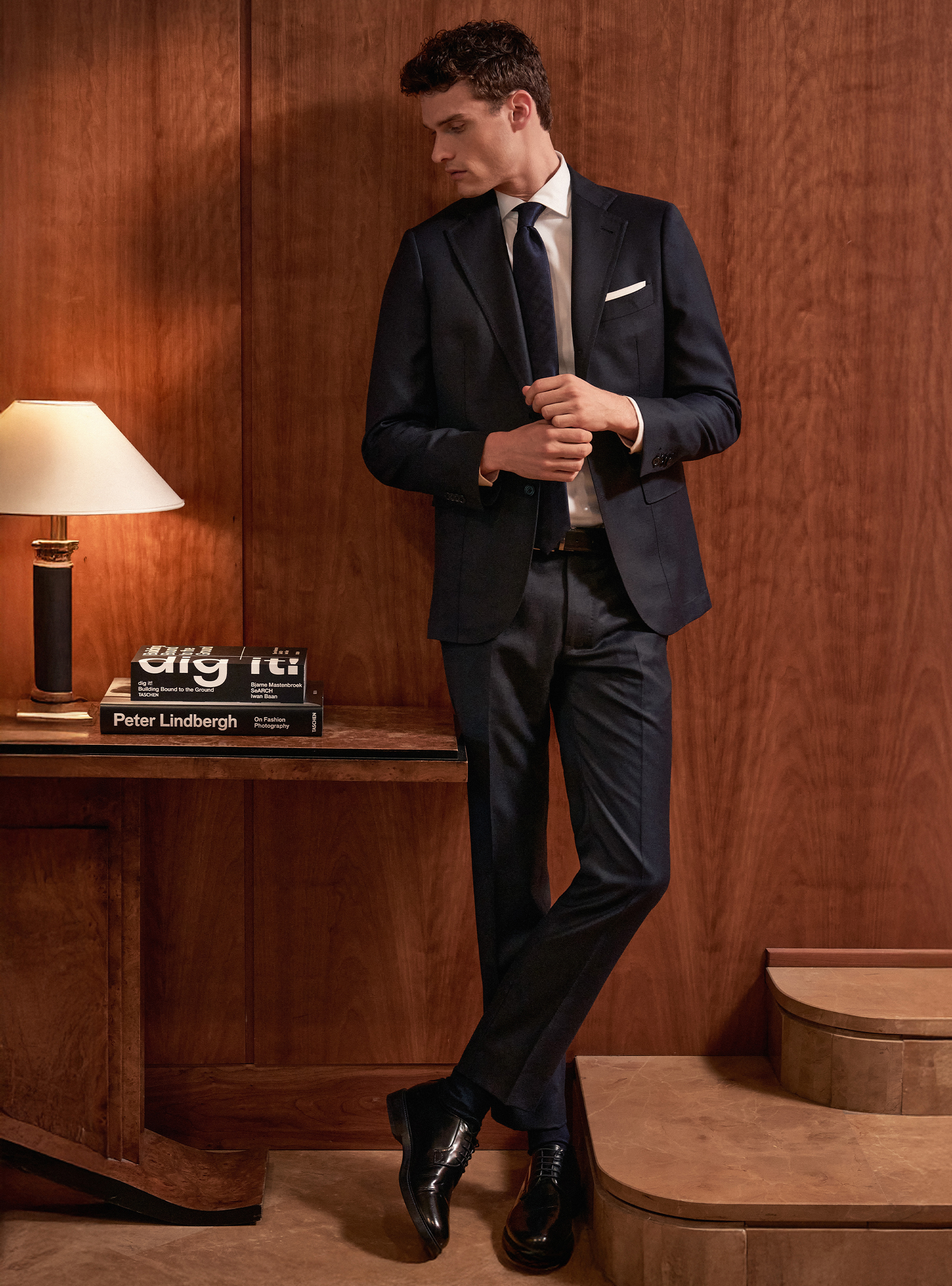 Vitale Barberis Canonico navy blue wool partridge eye, 